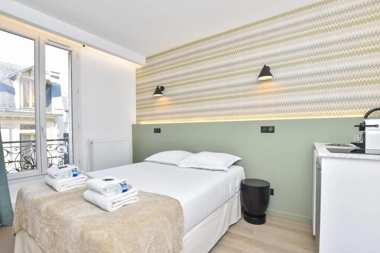 Cosy Bedroom Near Tour Eiffel Champs De Mars París