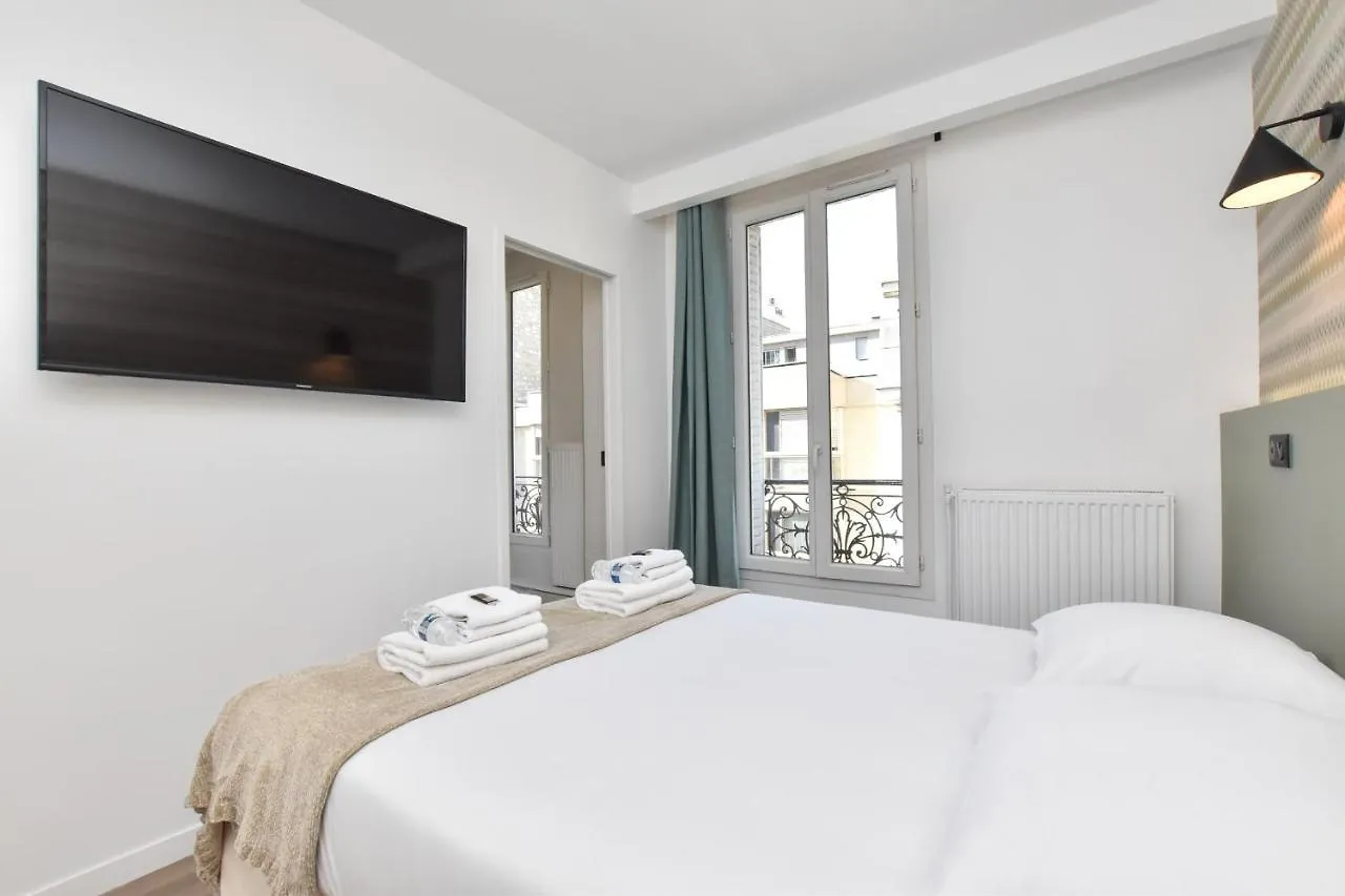 Appartement Cosy Bedroom Near Tour Eiffel Champs De Mars Parijs
